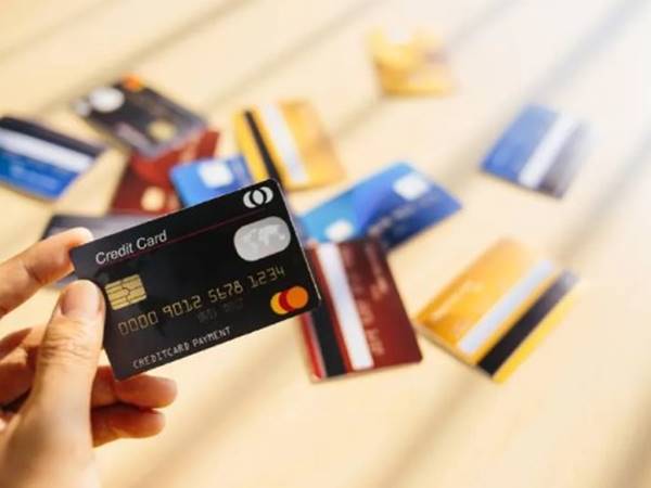 Thẻ ghi nợ là gì? 1