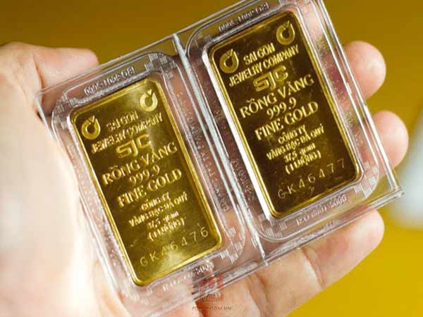 kinh nghiệm mua vàng tích trữ từ chuyên gia đầu tư