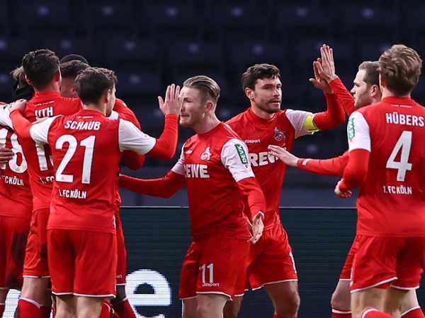 Đội bóng nào đã giành chức vô địch Bundesliga đầu tiên?