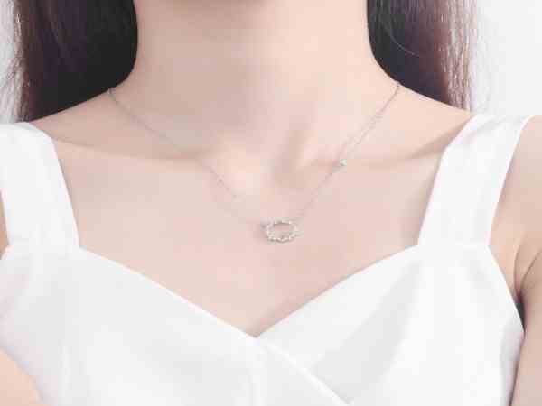 Chọn dây chuyền bạc chất lượng cao Chọn dây chuyền bạc chất lượng cao