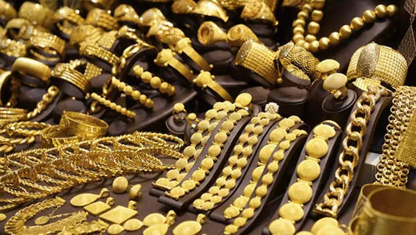 Vàng non có bị đen không? Vàng non có bị đen không?
