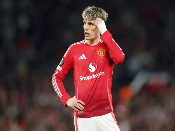 Áp lực tài chính và bài toán sống còn của MU trong kỳ chuyển nhượng mùa đông