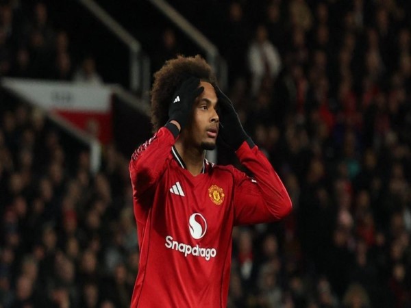 Tin MU: 4 cái tên đứng trước nguy cơ rời Old Trafford